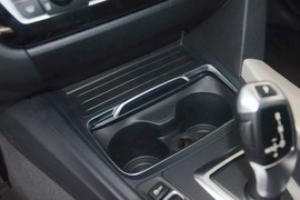 2016款宝马320Li进取型