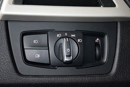2016款宝马320Li进取型