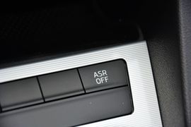 2016款斯柯达明锐1.6L手动创行版