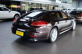 2014款保时捷Panamera