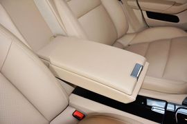 2014款保时捷Panamera