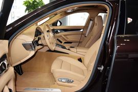 2014款保时捷Panamera