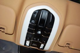 2014款保时捷Panamera