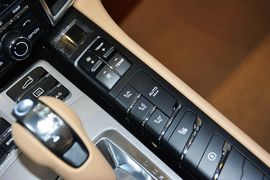 2014款保时捷Panamera
