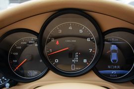 2014款保时捷Panamera