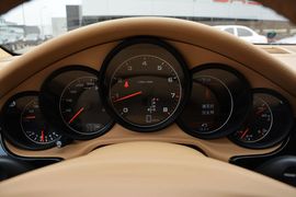 2014款保时捷Panamera