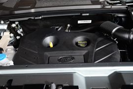 2016款奇瑞路虎发现神行2.0T