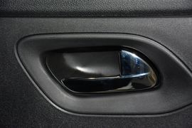 2014款标致301