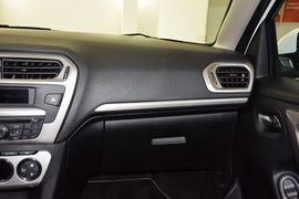 2014款标致301