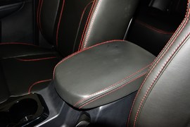 2015款吉利GX7运动版1.8L手动新精英型升级版国Ⅴ