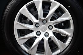 2015款吉利GX7