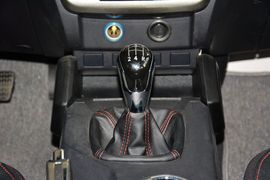 2015款吉利GX7