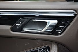 2016款保时捷Macan