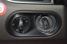 2016款保时捷Macan