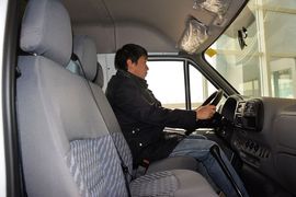 2015款福特经典全顺