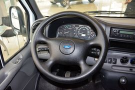 2015款福特经典全顺