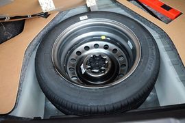 2014款吉利金刚1.5L手动进取型