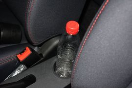 2014款吉利金刚1.5L手动进取型