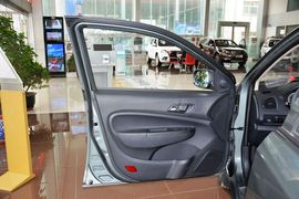 2014款吉利金刚1.5L手动进取型