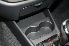 2014款吉利金刚1.5L手动进取型