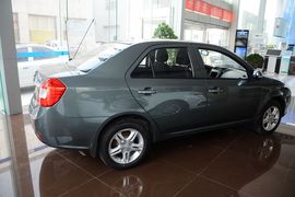 2014款吉利金刚1.5L手动进取型