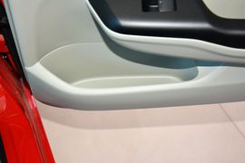 2016款本田思域1.8L自动舒适版