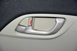 2016款本田思域1.8L自动舒适版