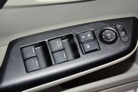 2016款本田思域1.8L自动舒适版