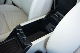 2016款本田思域1.8L自动舒适版