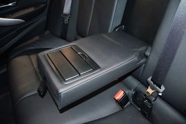 2016款宝马328i