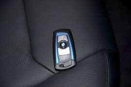 2016款宝马328i
