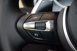 2016款宝马328i
