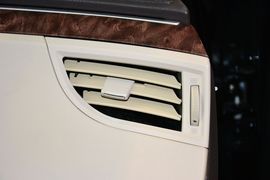 2013款别克君越2.4L