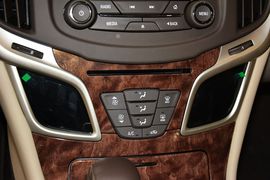 2013款别克君越2.4L