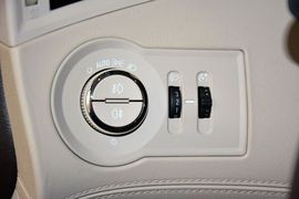 2013款别克君越2.4L