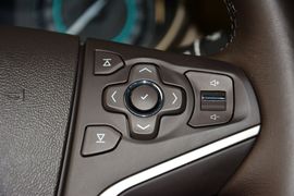 2013款别克君越2.4L