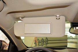 2015款别克君威2.0L精英时尚型