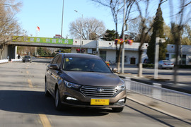 一汽奔腾B30自动豪华型试驾体验