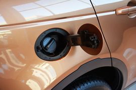 2016款路虎发现神行2.0T限量版