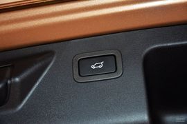 2016款路虎发现神行2.0T限量版