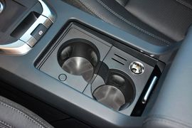 2016款路虎发现神行2.0T限量版