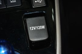 2016款丰田雷凌双擎1.8H