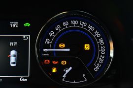 2016款丰田雷凌双擎1.8H