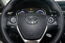 2016款丰田雷凌双擎1.8H