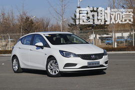 别克威朗轿跑试驾体验配图