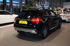 2015款奔驰GLA220