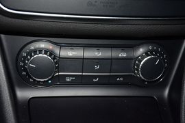 2015款奔驰GLA220