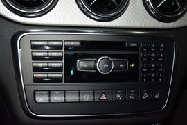 2015款奔驰GLA220