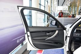 2016款宝马320i
