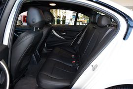2016款宝马320i